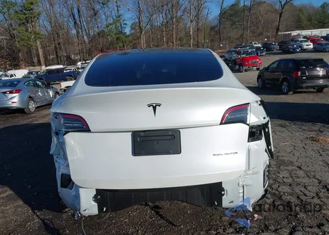 2021 Tesla Model Y Long Range Dual Motor All-Wheel Drive из США, поврежденный, VIN 5YJYGDEE5MF108132